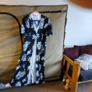 Styleworks Black silhouetted floral print dress